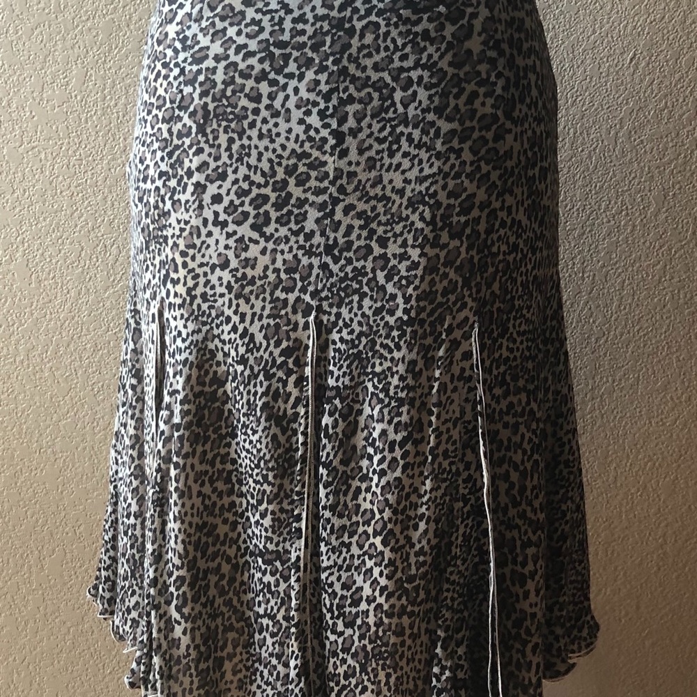 Dana Buchman silk skirt.